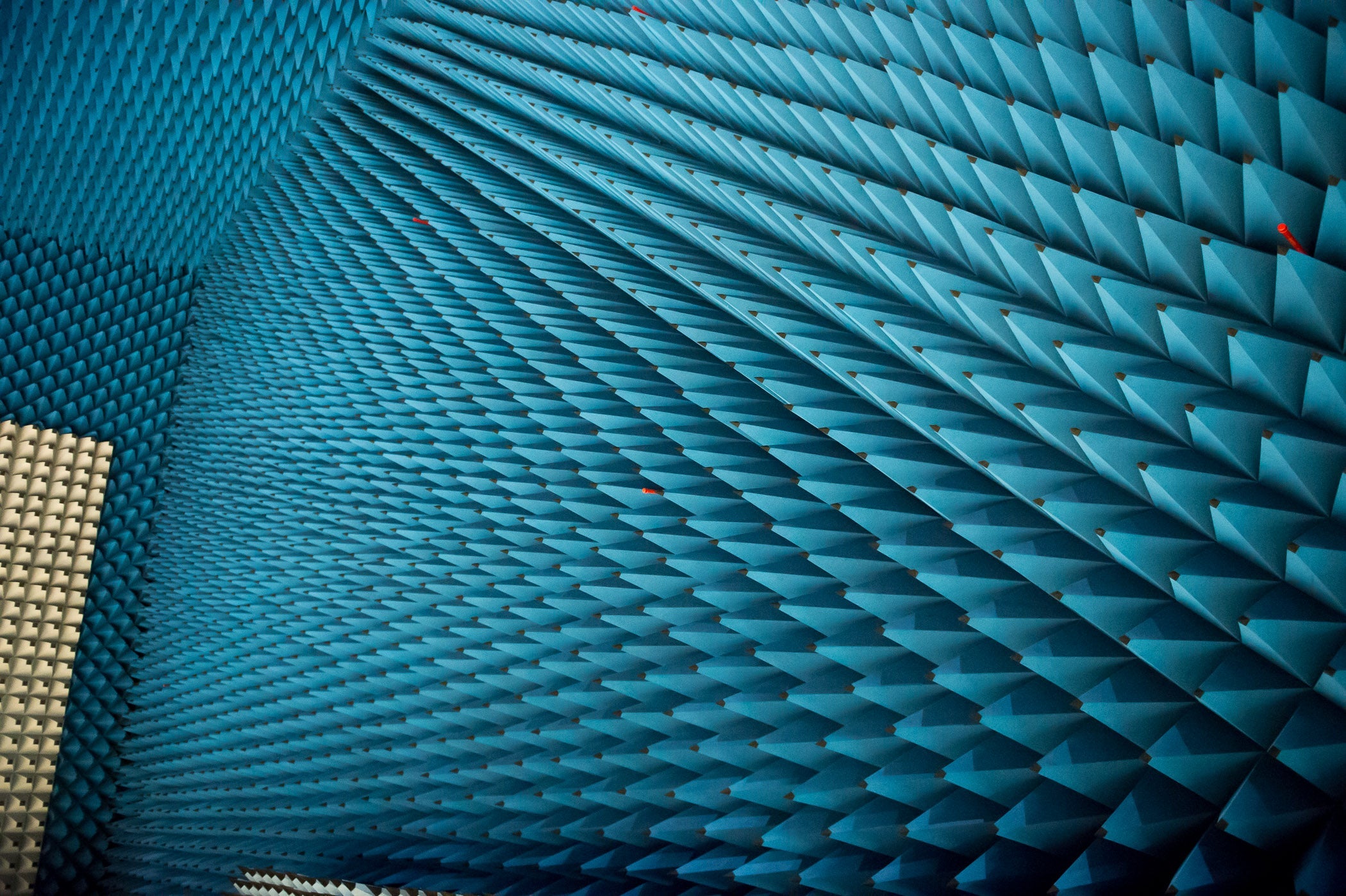 SIEPEL EMC Absorber for Ferrite Chamber 1 - 40 GHZ