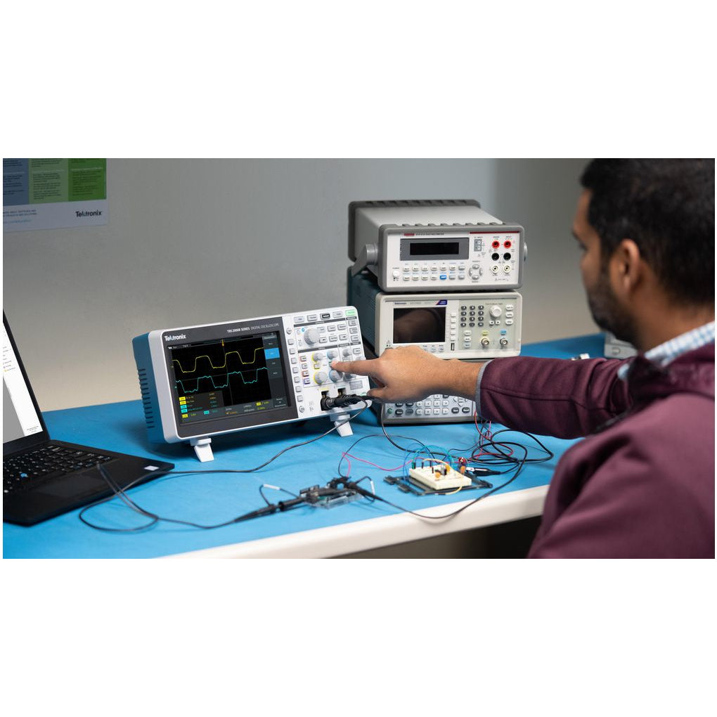 Tektronix TBS2204B Digital lagringsoscilloskop